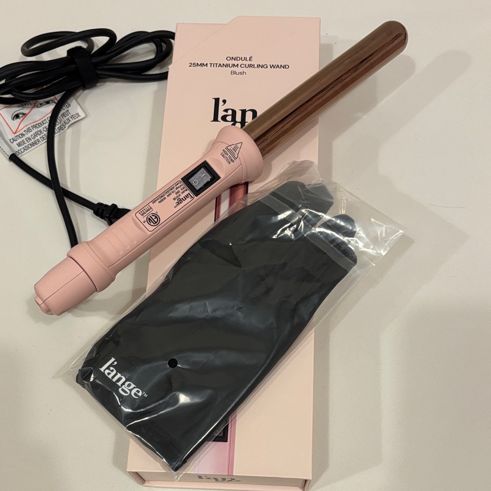 Lange Pink and Brown Curling Wand